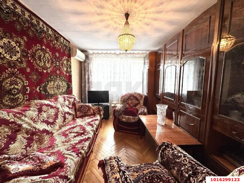 Фото №1: 3-комнатная квартира 53&nbsp;м², 3/5&nbsp;эт. - Яблоновский, ул. Андрухаева, 43