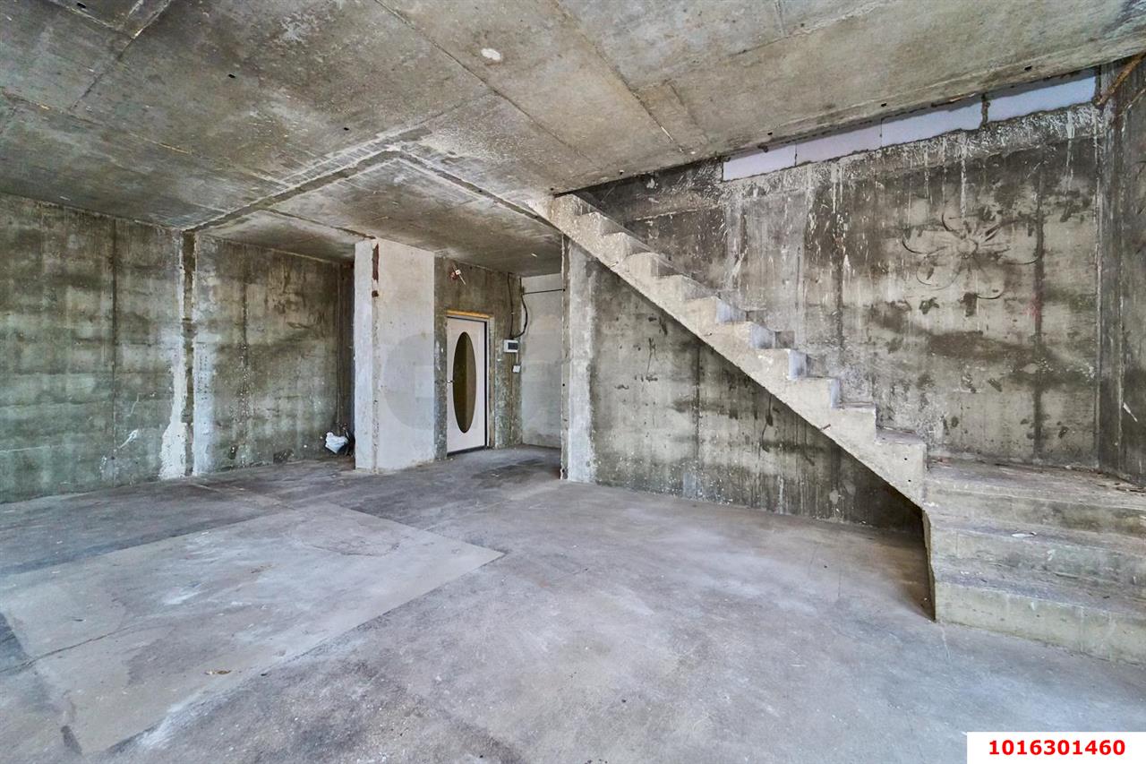 Фото №10: Пентхаус 153&nbsp;м², 24/24&nbsp;эт. - Краснодар, Западный внутригородской округ, мкр. Фестивальный, ул. Гаражная, 79/1
