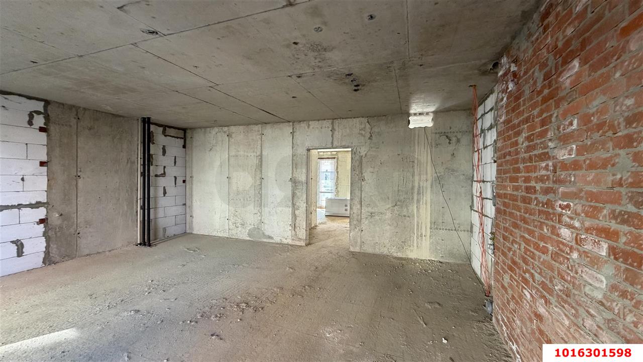 Фото №4: Торговое помещение 74&nbsp;м², 1/6&nbsp;эт. - Новая Адыгея, мкр. ЖК Виноград 2, ул. Бжегокайская, 25/1к12