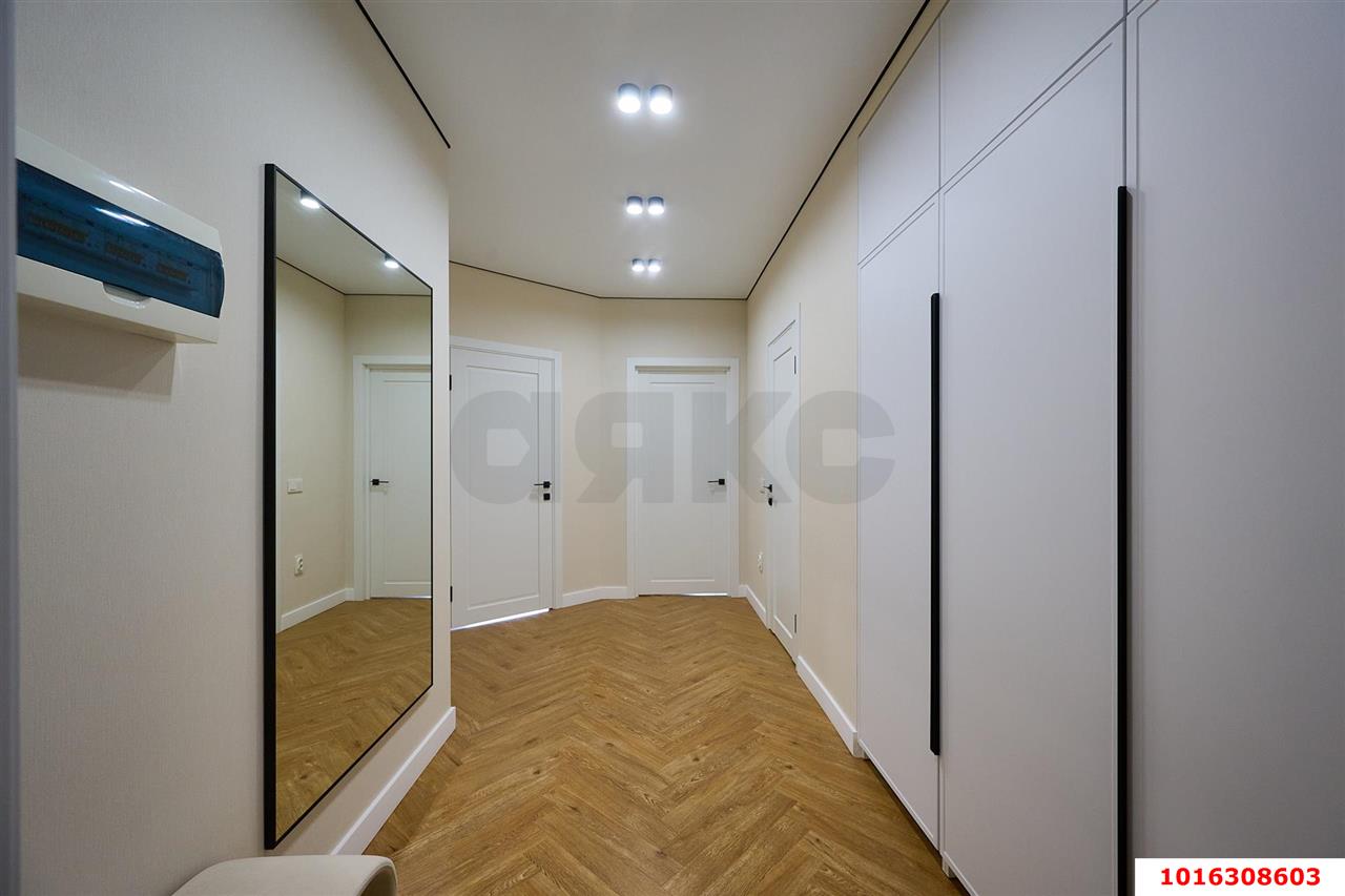Фото №15: 1-комнатная квартира 50&nbsp;м², 15/23&nbsp;эт. - Краснодар, Прикубанский внутригородской округ, Круглик, мкр. Школьный, ул. Филатова, 19