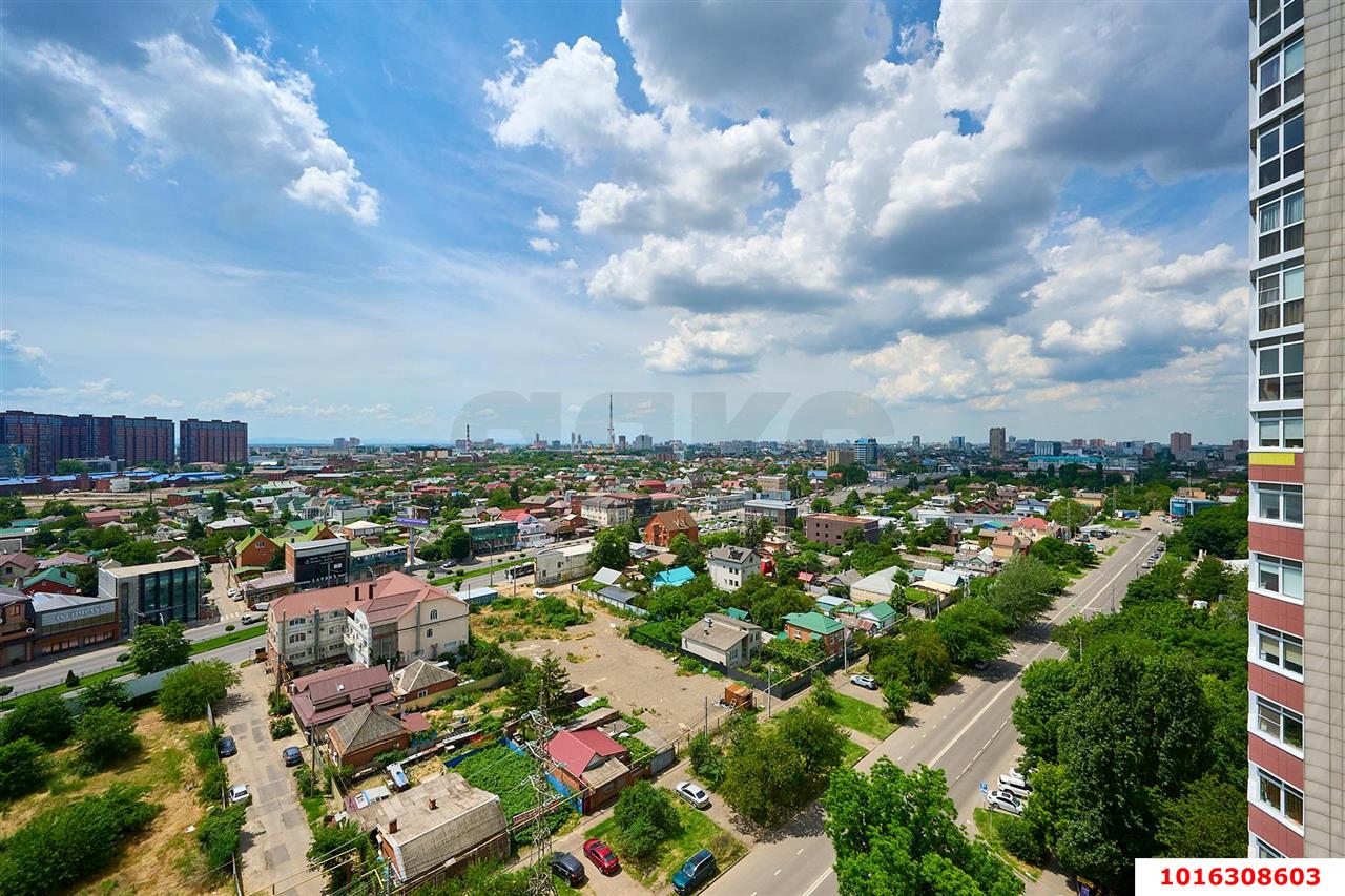 Фото №10: 1-комнатная квартира 50&nbsp;м², 15/23&nbsp;эт. - Краснодар, Прикубанский внутригородской округ, Круглик, мкр. Школьный, ул. Филатова, 19