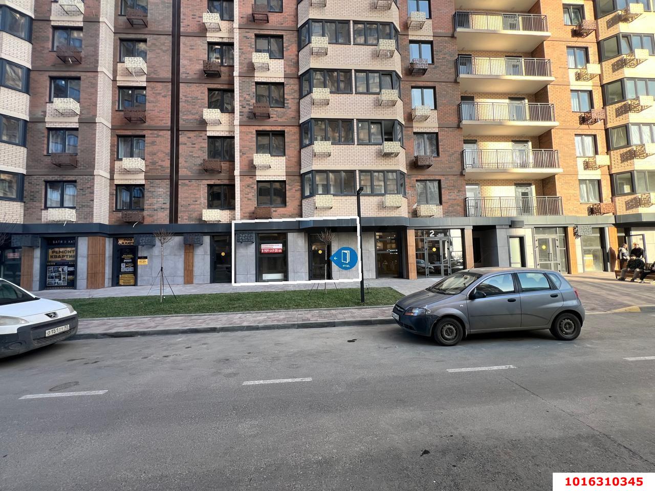 Фото №1: Торговое помещение 48&nbsp;м², 1/19&nbsp;эт. - Краснодар, Прикубанский внутригородской округ, имени Петра Метальникова, мкр. ЖК Лучший, ул. Ростовское шоссе, 30/6к3