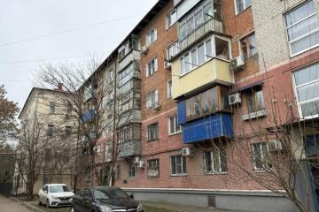 Фото №1: 1-комнатная квартира 22 м², 5/5 эт. - Краснодар, мкр. Западный внутригородской округ, ул. имени Дзержинского, 1А