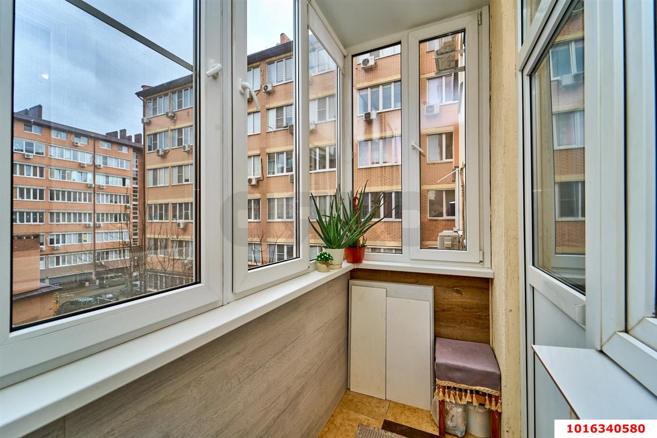 Фото №10: 1-комнатная квартира 44&nbsp;м², 3/10&nbsp;эт. - Краснодар, Прикубанский внутригородской округ, ЖК Лучезарный, мкр. Музыкальный, ул. имени Сергея Есенина, 131