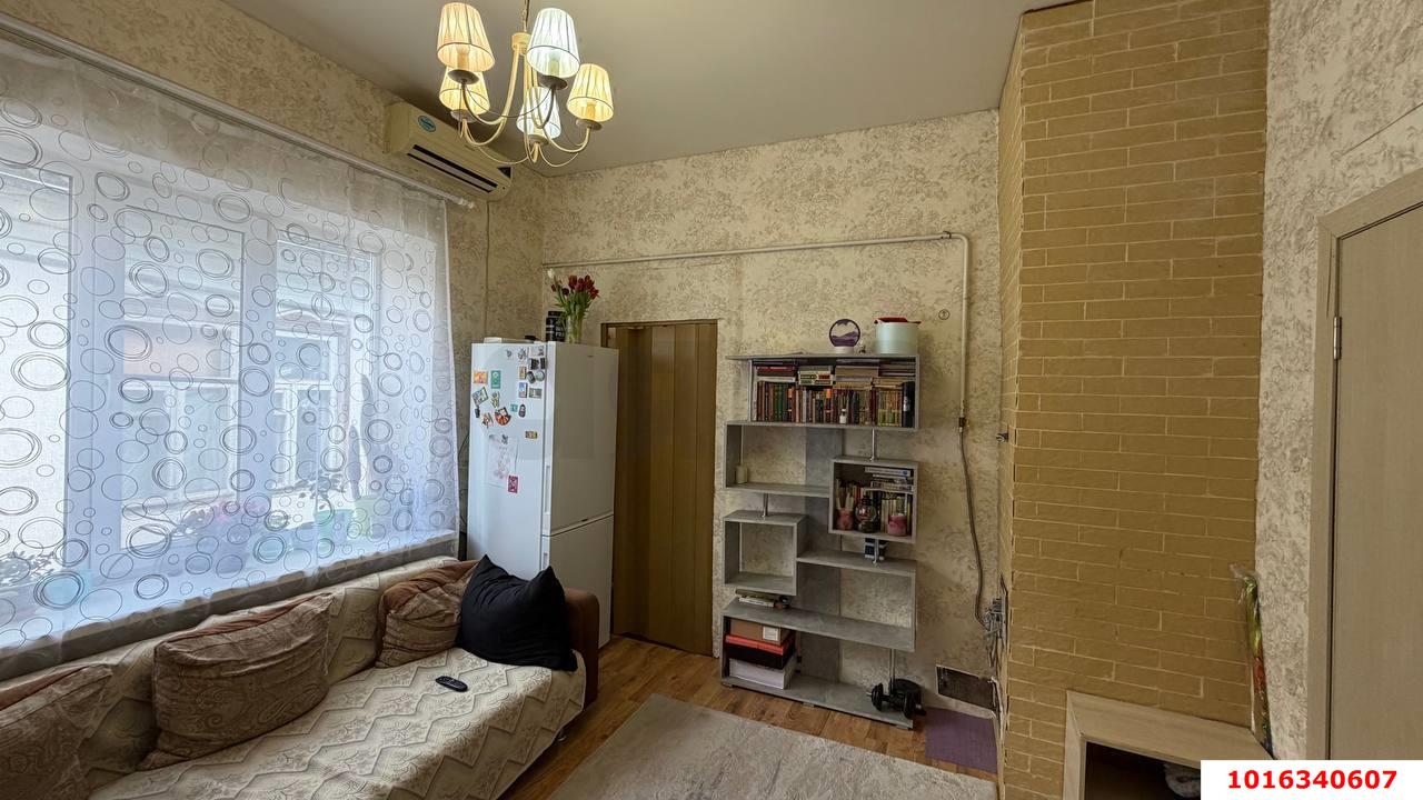 Фото №1: 2-комнатная квартира 24&nbsp;м², 1/1&nbsp;эт. - Краснодар, Центральный внутригородской округ, мкр. Центральный, ул. Янковского, 35