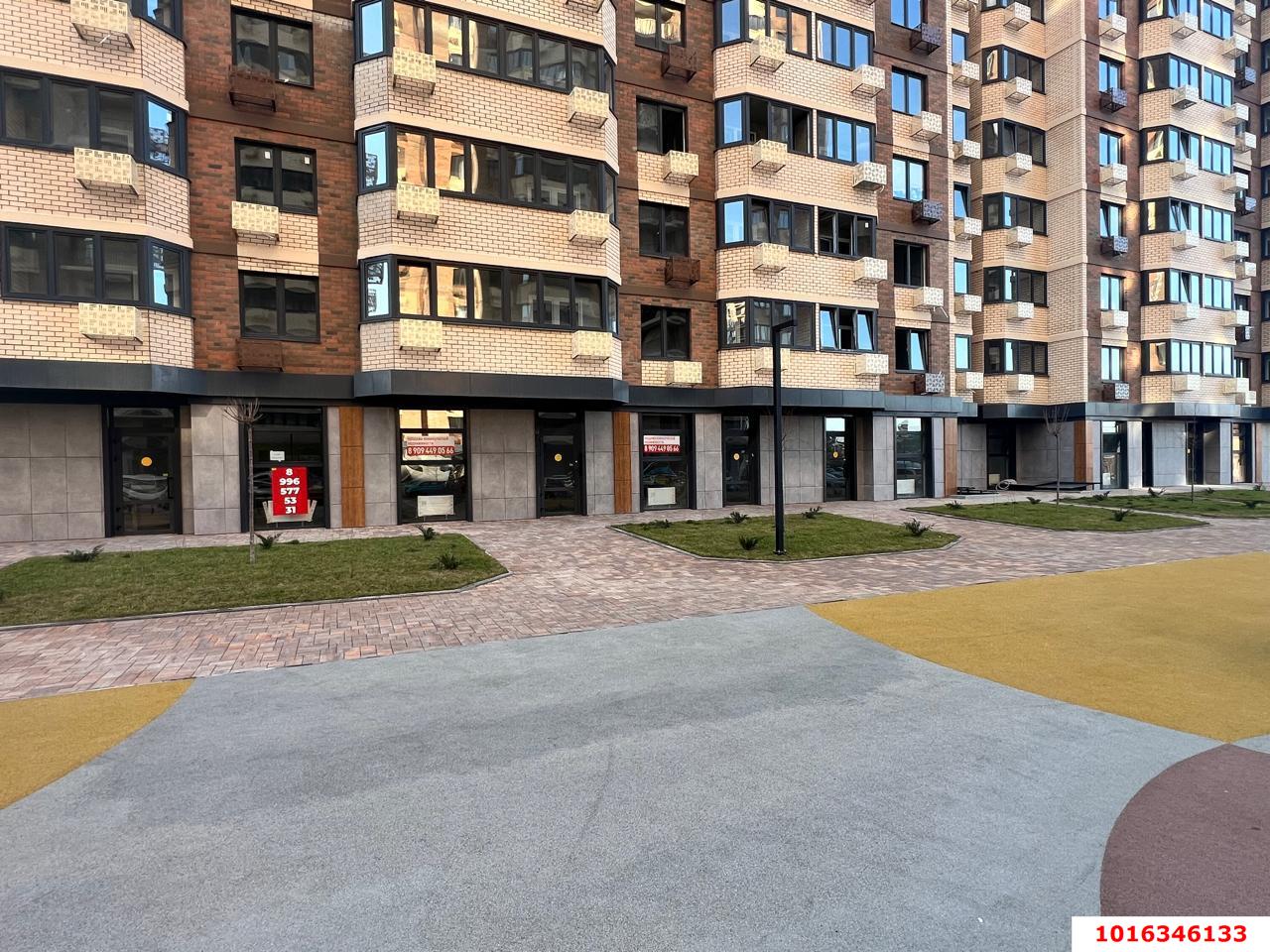 Фото №9: Торговое помещение 50&nbsp;м², 1/16&nbsp;эт. - Краснодар, Прикубанский внутригородской округ, имени Петра Метальникова, мкр. ЖК Лучший, ул. Ростовское шоссе, 30/6к1