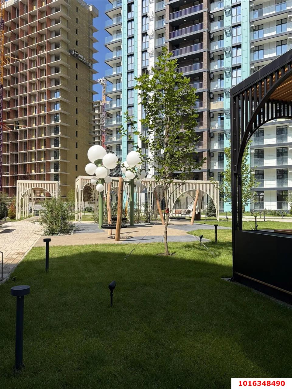 Фото №2: 1-комнатная квартира 28&nbsp;м², 3/19&nbsp;эт. - Небуг, мкр. ЖК Botanica Hills
