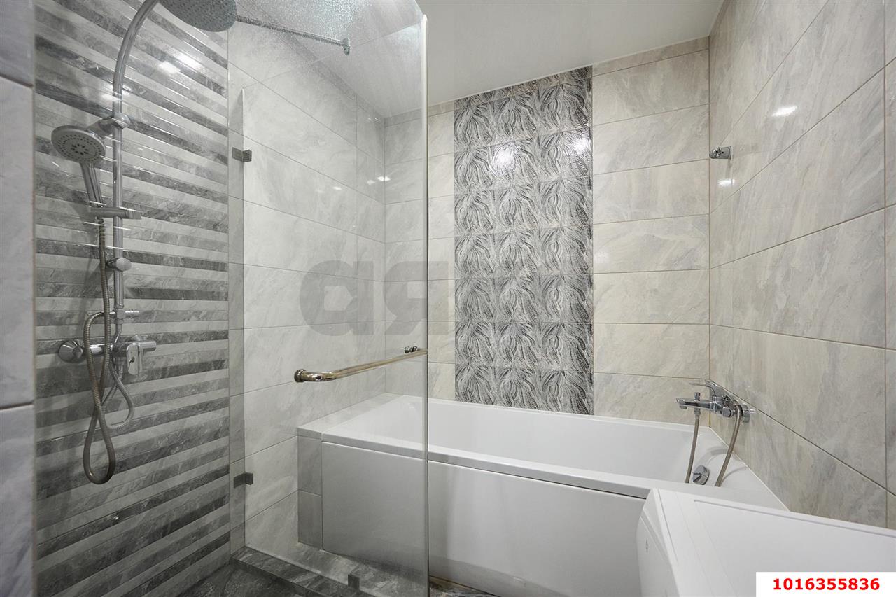 Фото №8: 2-комнатная квартира 70&nbsp;м², 15/17&nbsp;эт. - Краснодар, Прикубанский внутригородской округ, 40 лет Победы, мкр. жилой комплекс Симфония, ул. Российская, 74