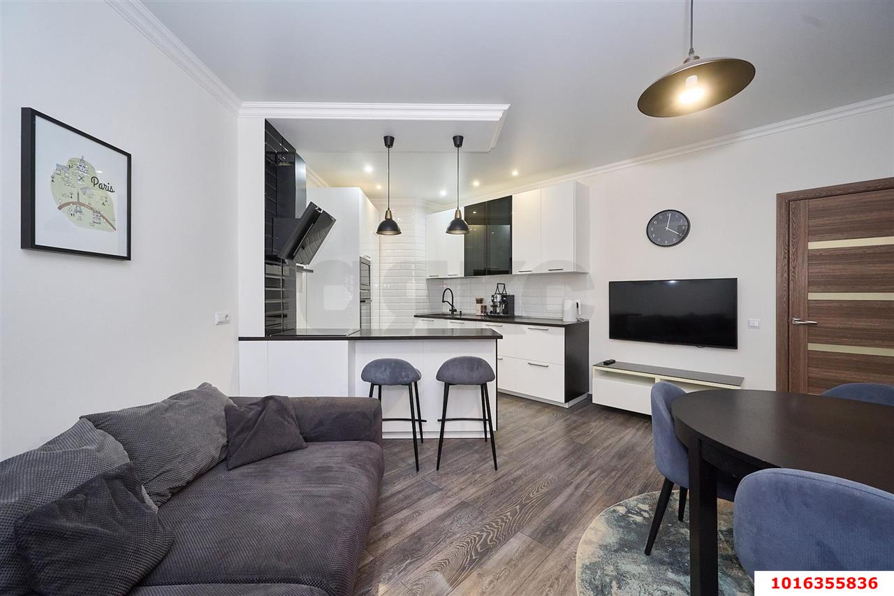 Фото №2: 2-комнатная квартира 70&nbsp;м², 15/17&nbsp;эт. - Краснодар, Прикубанский внутригородской округ, 40 лет Победы, мкр. жилой комплекс Симфония, ул. Российская, 74
