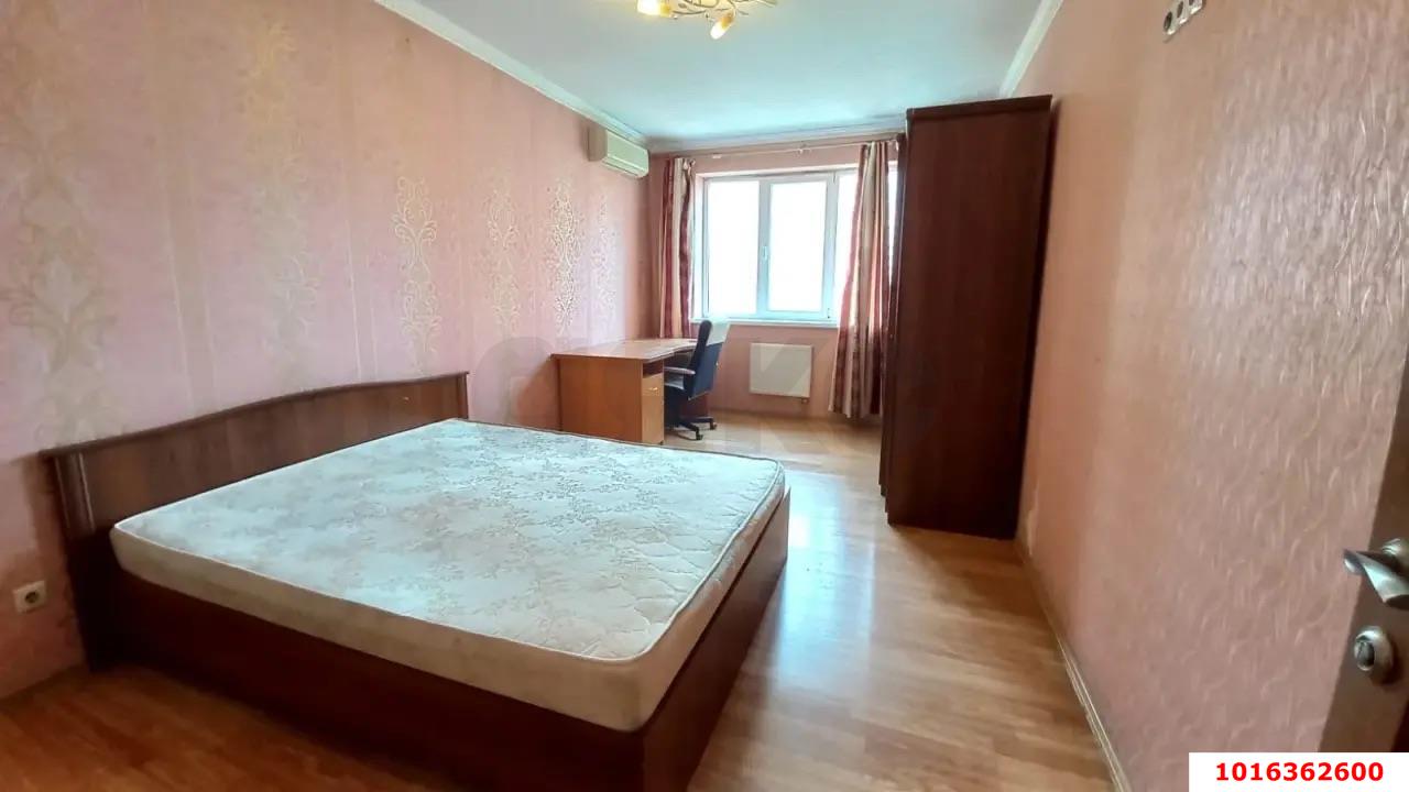 Фото №4: 3-комнатная квартира 99&nbsp;м², 6/20&nbsp;эт. - Краснодар, Западный внутригородской округ, ЖК Новый Город, мкр. Юбилейный, б-р Клары Лучко, 12