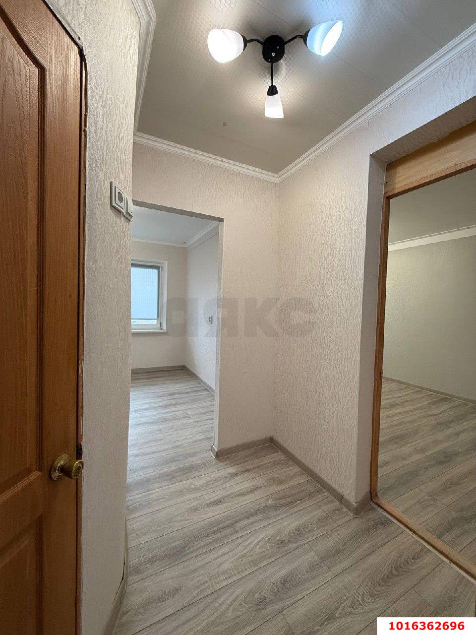 Фото №6: 1-комнатная квартира 32&nbsp;м², 4/5&nbsp;эт. - Краснодар, Карасунский внутригородской округ, мкр. Черёмушки, ул. Селезнёва, 84