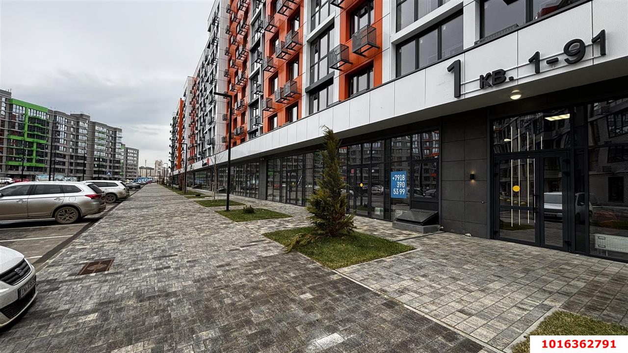 Фото №9: Торговое помещение 47&nbsp;м², 1/9&nbsp;эт. - Краснодар, Прикубанский внутригородской округ, мкр. жилой комплекс Друзья, ул. имени Генерала Брусилова, 28к4
