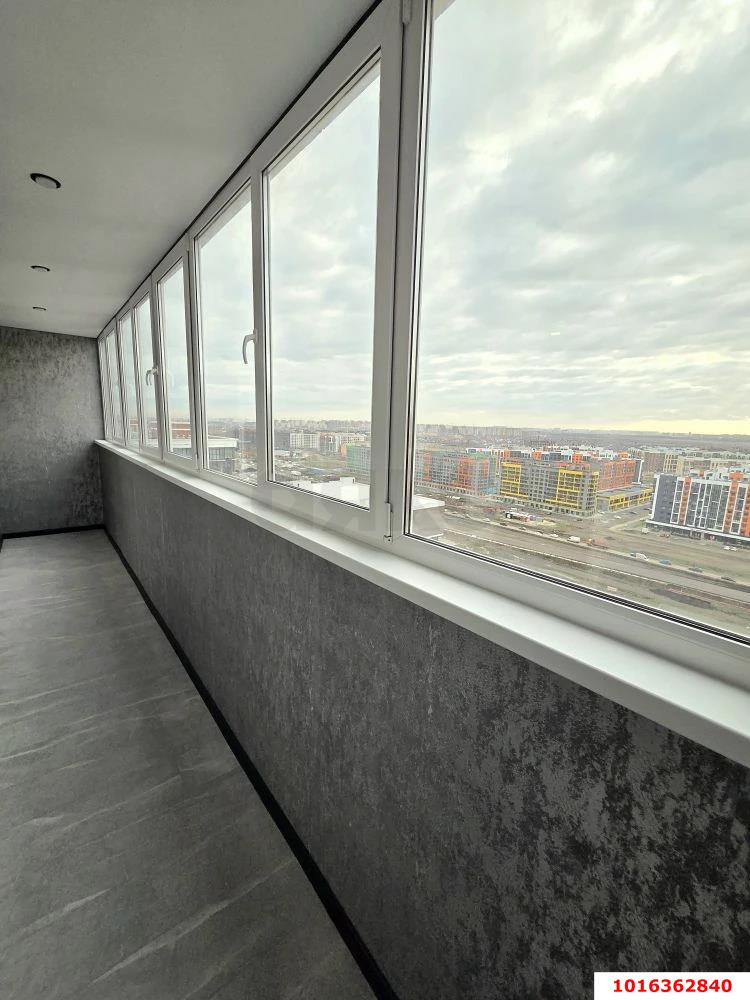 Фото №6: 2-комнатная квартира 45&nbsp;м², 19/19&nbsp;эт. - Краснодар, Прикубанский внутригородской округ, мкр. жилой комплекс Грани, ул. Западный Обход, 45к5