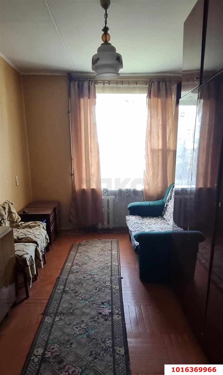 Фото №4: Комната 11&nbsp;м², 2/4&nbsp;эт. - Краснодар, Центральный внутригородской округ, мкр. Табачная Фабрика, ул. Колхозная, 24