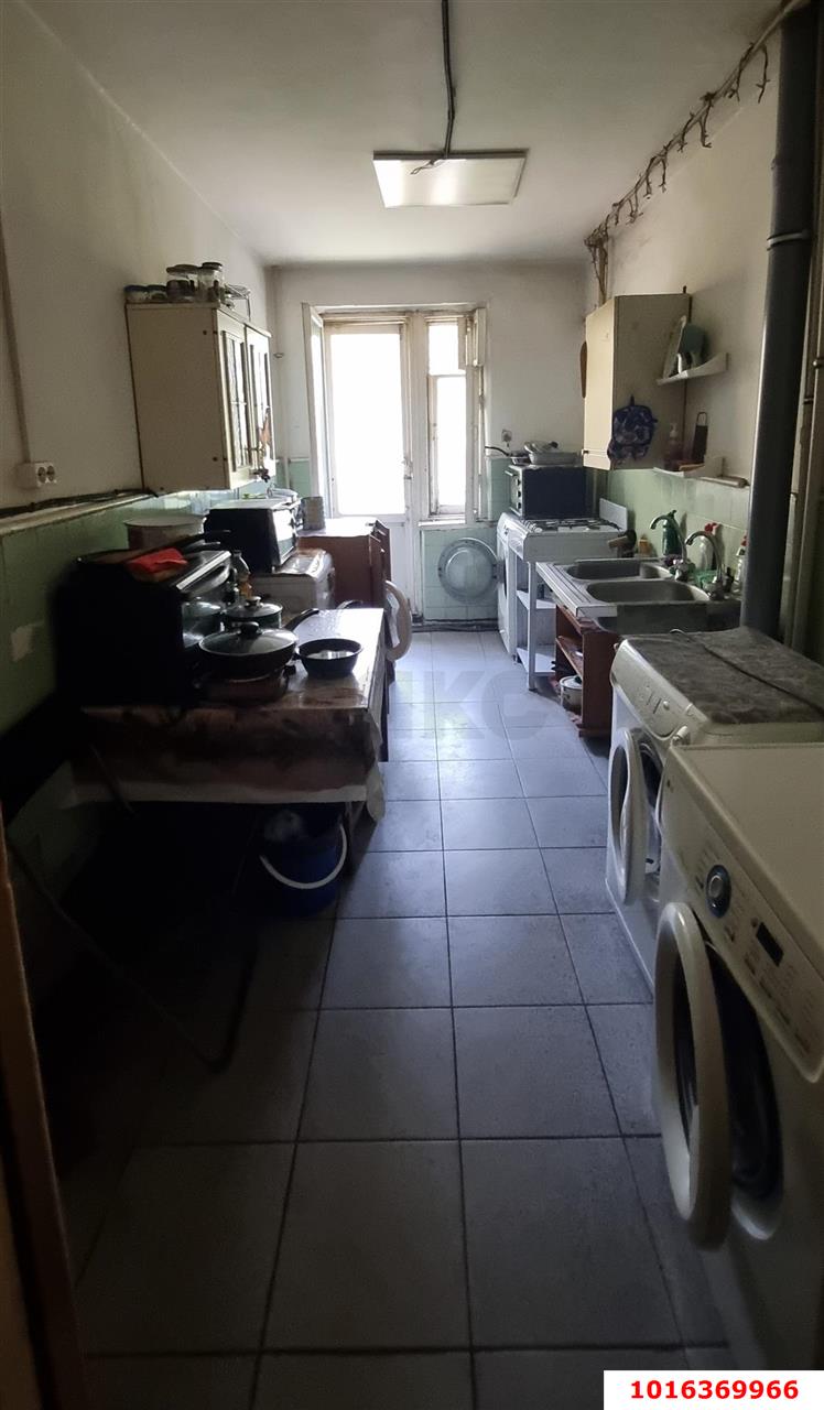 Фото №5: Комната 11&nbsp;м², 2/4&nbsp;эт. - Краснодар, Центральный внутригородской округ, мкр. Табачная Фабрика, ул. Колхозная, 24