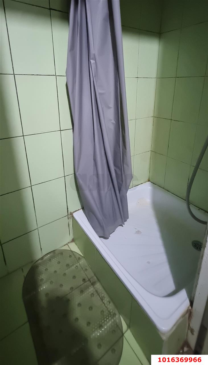 Фото №6: Комната 11&nbsp;м², 2/4&nbsp;эт. - Краснодар, Центральный внутригородской округ, мкр. Табачная Фабрика, ул. Колхозная, 24