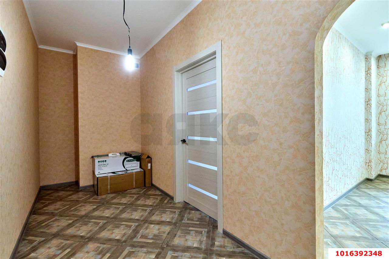Фото №4: 1-комнатная квартира 44&nbsp;м², 7/16&nbsp;эт. - Краснодар, Прикубанский внутригородской округ, Фестивальный, ЖК Екатеринодар, мкр. Солнечный, ул. Архитектора Петина, 18/2