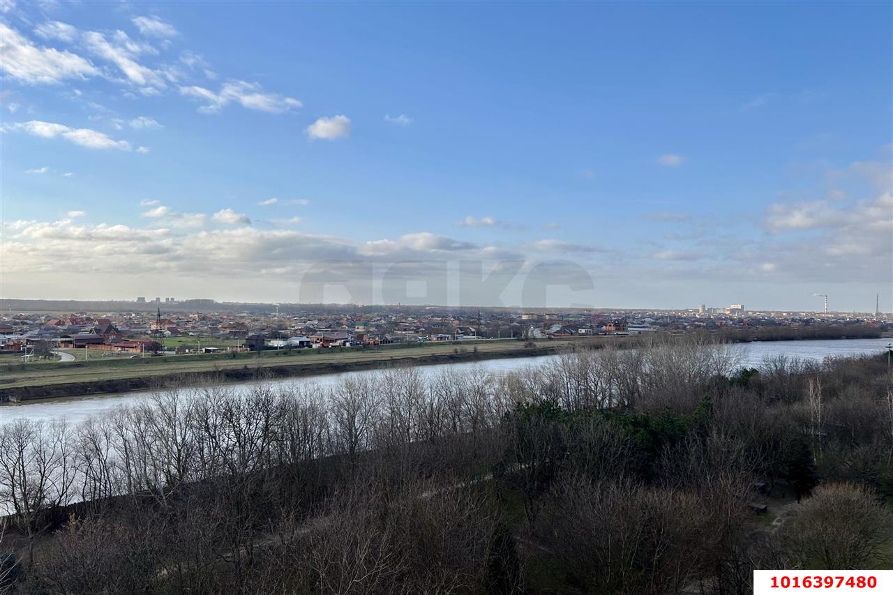 Фото №14: 1-комнатная квартира 46&nbsp;м², 9/19&nbsp;эт. - Краснодар, Западный внутригородской округ, мкр. Юбилейный, ул. 70-летия Октября, 1/5