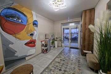 Фото №1: Торговое помещение 59 м², 1/18 эт. - Краснодар, мкр. Комсомольский, ул. Сормовская, 204