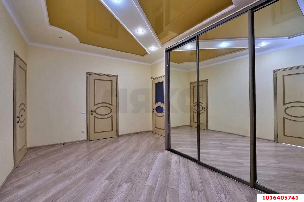 Фото №8: 3-комнатная квартира 92&nbsp;м², 4/15&nbsp;эт. - Краснодар, Прикубанский внутригородской округ, Солнечный, мкр. Фестивальный, ул. Яна Полуяна, 43