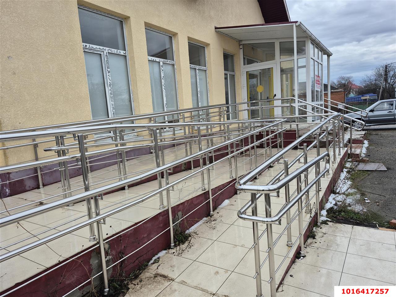 Фото №5: Торговое помещение 214&nbsp;м², 1/2&nbsp;эт. - Усть-Лабинск, мкр. Вольная, ул. Красноармейская, 568А