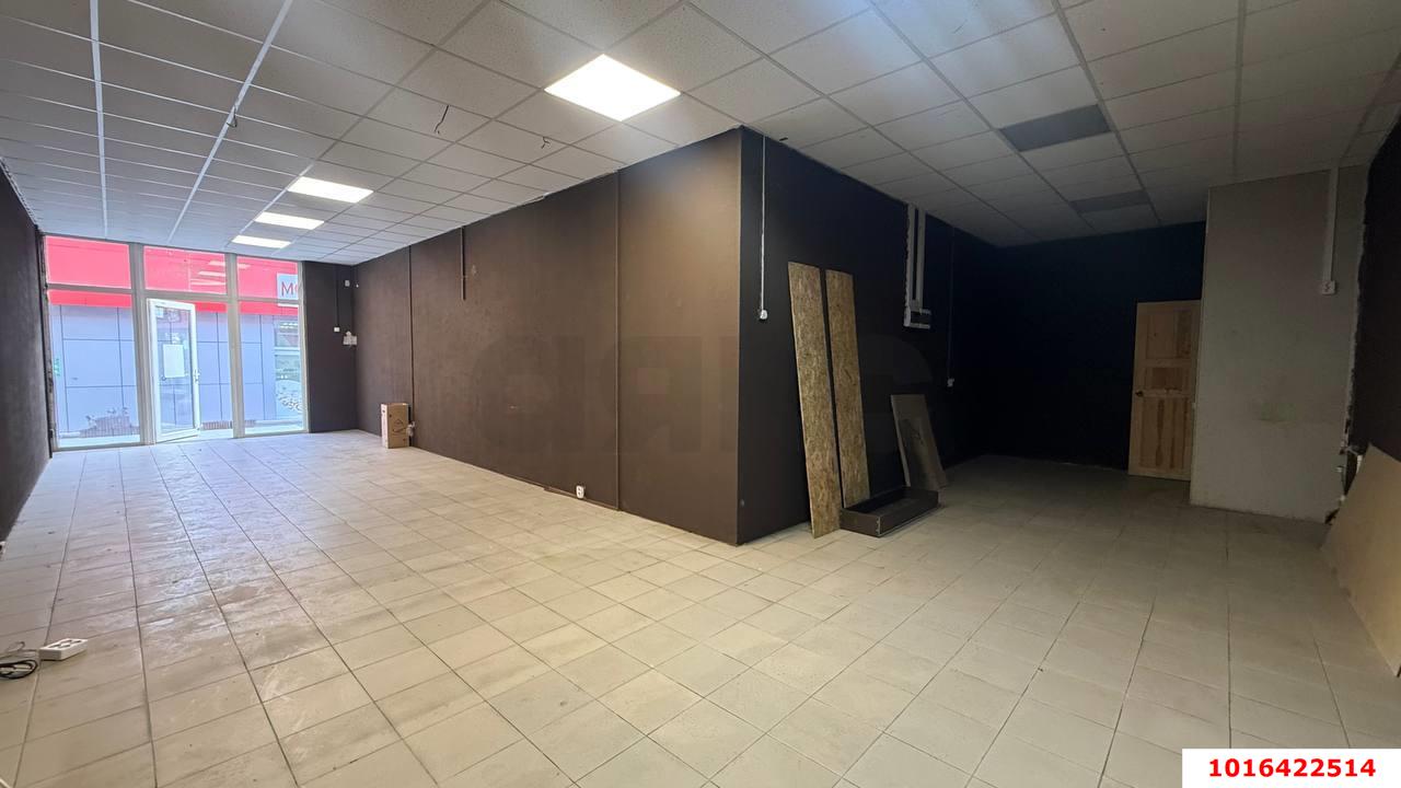 Фото №3: Торговое помещение 60&nbsp;м², 1/1&nbsp;эт. - Краснодар, Прикубанский внутригородской округ, мкр. Краевая Клиническая Больница, ул. Домбайская, 4/1