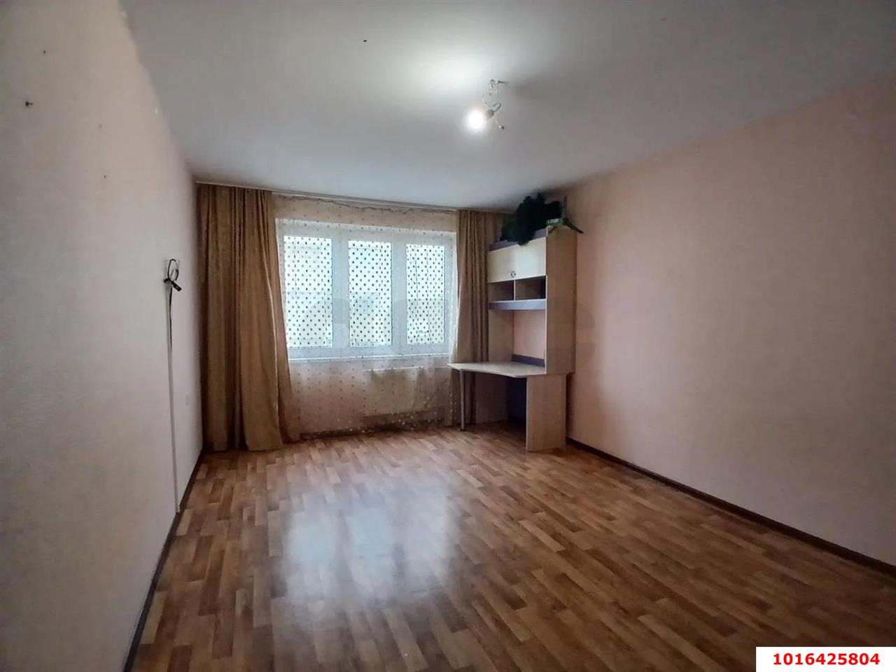 Фото №1: 3-комнатная квартира 82&nbsp;м², 13/14&nbsp;эт. - Краснодар, Прикубанский внутригородской округ, мкр. Молодёжный, ул. Дубравная, 17