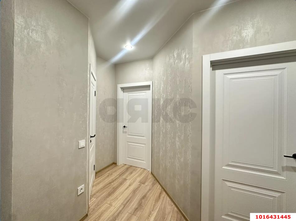 Фото №5: 1-комнатная квартира 28&nbsp;м², 9/10&nbsp;эт. - Яблоновский, мкр. жилой комплекс Портрет, ул. Луговая, 7А