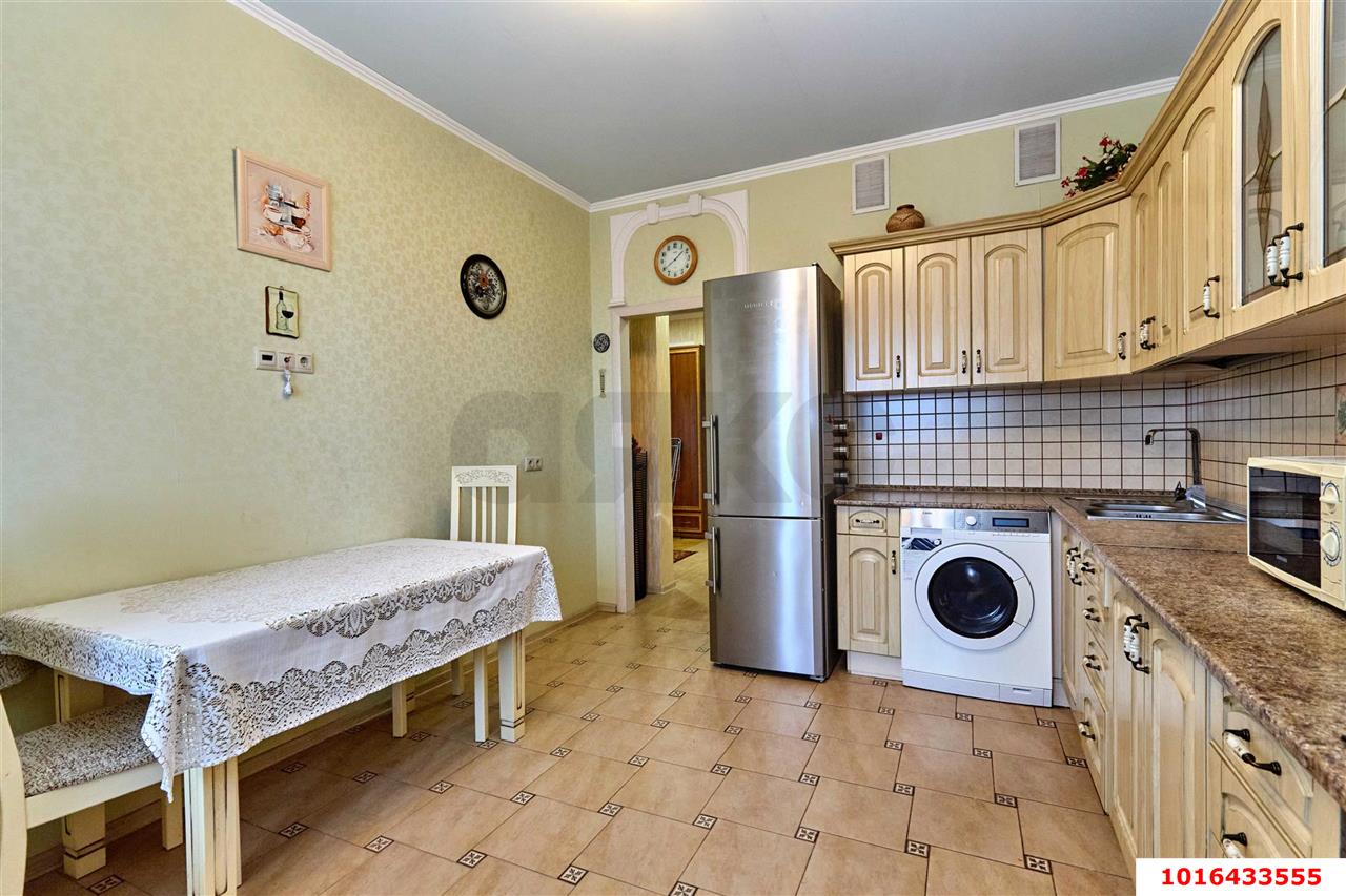 Фото №7: 2-комнатная квартира 98&nbsp;м², 11/16&nbsp;эт. - Краснодар, Центральный внутригородской округ, мкр. Центральный, ул. Красноармейская, 100