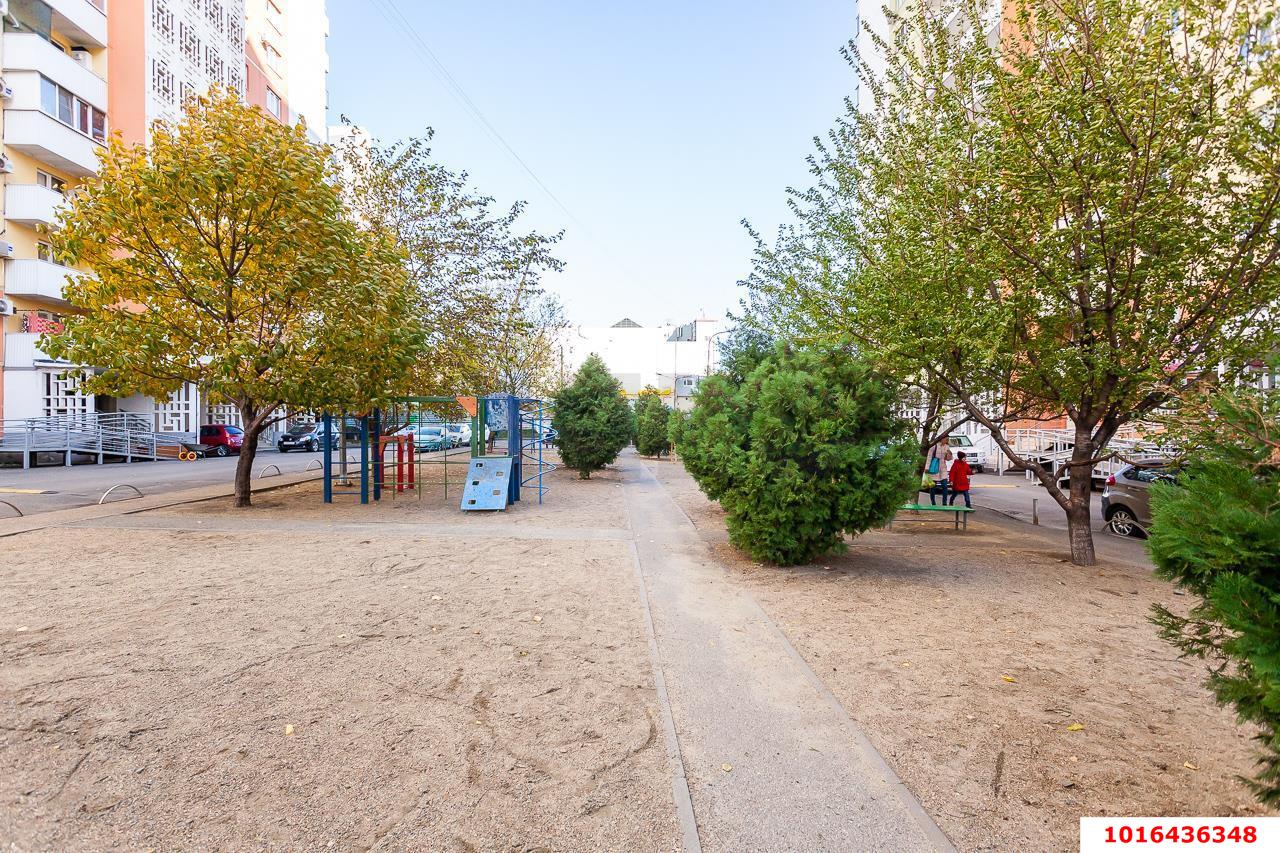 Фото №12: 2-комнатная квартира 65&nbsp;м², 12/12&nbsp;эт. - Краснодар, Прикубанский внутригородской округ, мкр. Микрохирургии глаза, ул. Академика Лукьяненко, 26
