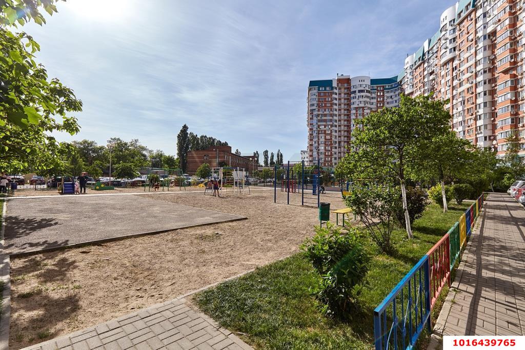 Фото №12: 1-комнатная квартира 48&nbsp;м², 4/17&nbsp;эт. - Краснодар, Центральный внутригородской округ, Черёмушки, мкр. ЖК Черёмушки