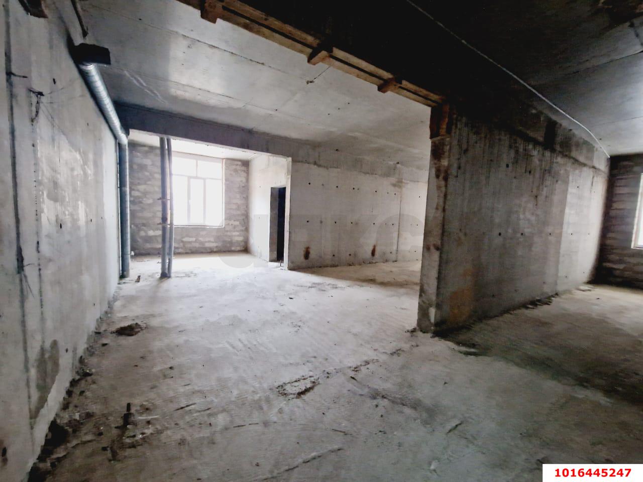Фото №4: 3-комнатная квартира 103&nbsp;м², 2/22&nbsp;эт. - Геленджик, ул. Мира, 40