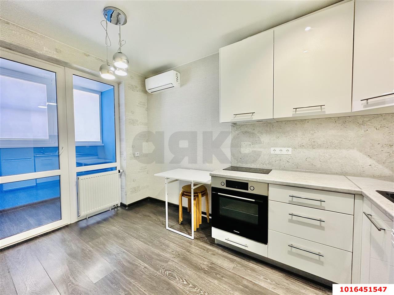 Фото №1: 1-комнатная квартира 34&nbsp;м², 14/16&nbsp;эт. - Краснодар, Прикубанский внутригородской округ, жилой комплекс Мозаика, ж/м имени Демьяна Бедного, ул. Степная, 1/1