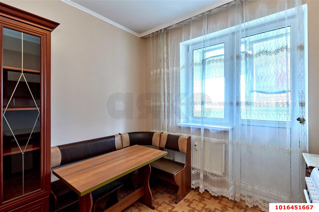 Фото №3: 1-комнатная квартира 38&nbsp;м², 16/18&nbsp;эт. - Краснодар, Прикубанский внутригородской округ, 40 лет Победы, мкр. жилой комплекс Симфония, ул. Российская, 70/6