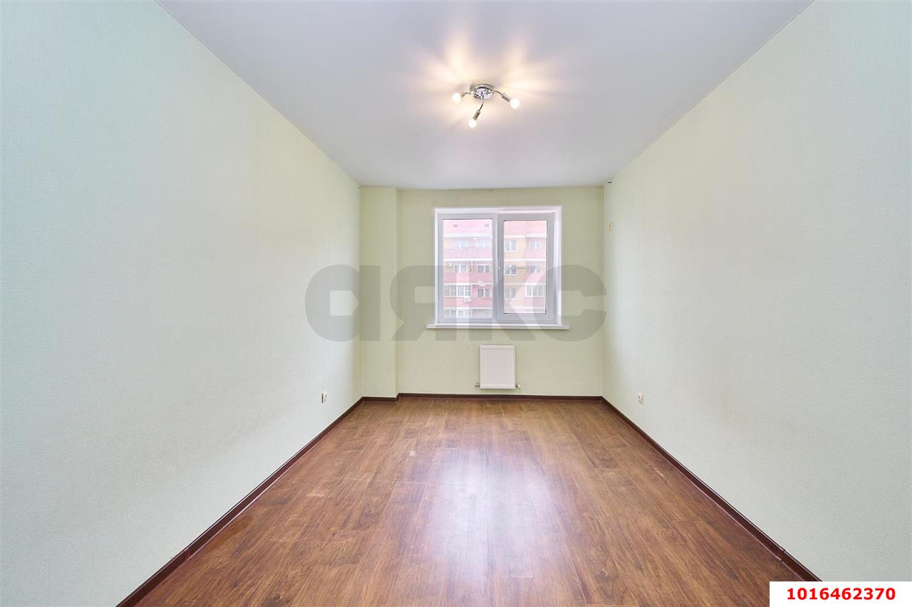 Фото №9: 3-комнатная квартира 75&nbsp;м², 15/17&nbsp;эт. - Краснодар, Прикубанский внутригородской округ, Музыкальный, ЖК Времена Года, мкр. имени Петра Метальникова, ул. Петра Метальникова, 5к1