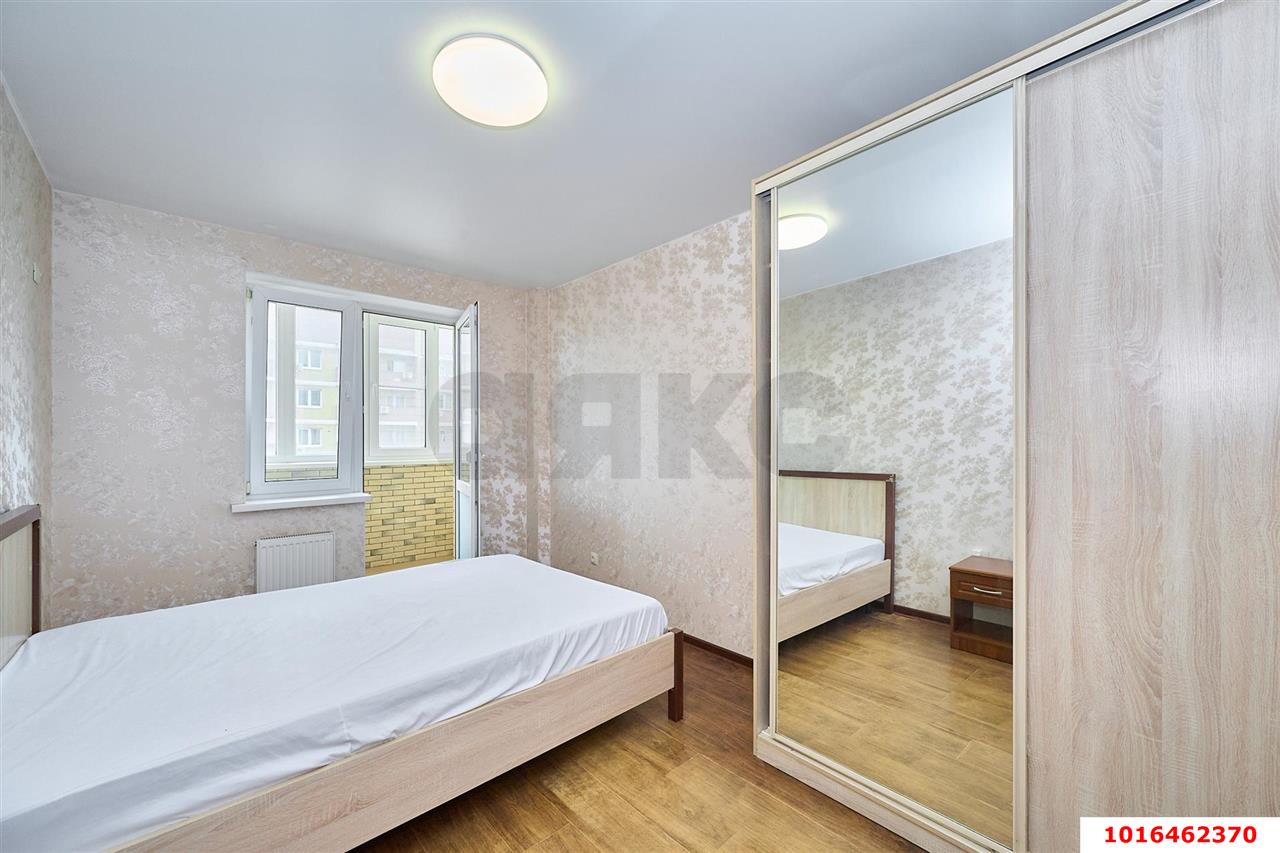 Фото №7: 3-комнатная квартира 75&nbsp;м², 15/17&nbsp;эт. - Краснодар, Прикубанский внутригородской округ, Музыкальный, ЖК Времена Года, мкр. имени Петра Метальникова, ул. Петра Метальникова, 5к1