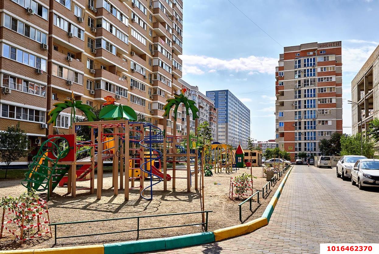 Фото №15: 3-комнатная квартира 75&nbsp;м², 15/17&nbsp;эт. - Краснодар, Прикубанский внутригородской округ, Музыкальный, ЖК Времена Года, мкр. имени Петра Метальникова, ул. Петра Метальникова, 5к1