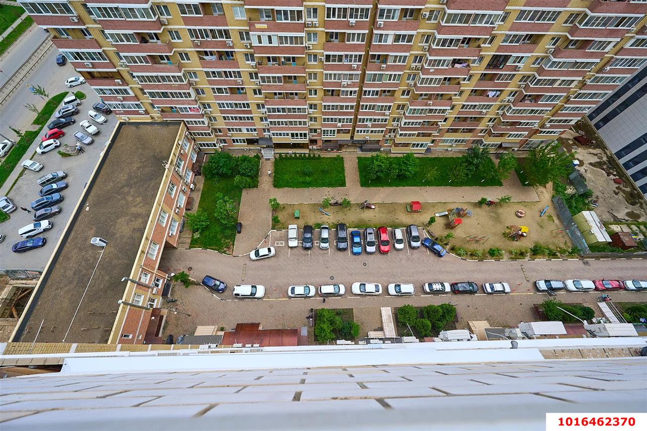 Фото №18: 3-комнатная квартира 75&nbsp;м², 15/17&nbsp;эт. - Краснодар, Прикубанский внутригородской округ, Музыкальный, ЖК Времена Года, мкр. имени Петра Метальникова, ул. Петра Метальникова, 5к1