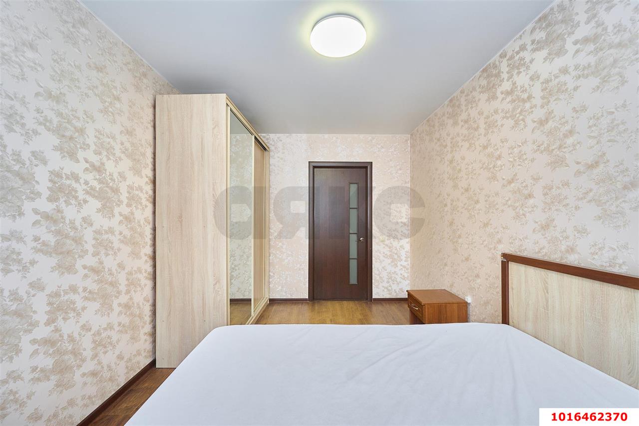 Фото №8: 3-комнатная квартира 75&nbsp;м², 15/17&nbsp;эт. - Краснодар, Прикубанский внутригородской округ, Музыкальный, ЖК Времена Года, мкр. имени Петра Метальникова, ул. Петра Метальникова, 5к1