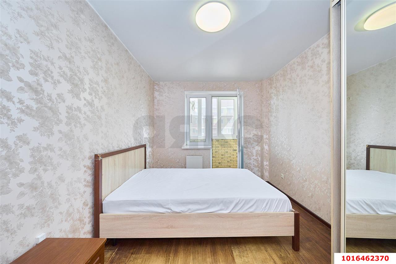 Фото №6: 3-комнатная квартира 75&nbsp;м², 15/17&nbsp;эт. - Краснодар, Прикубанский внутригородской округ, Музыкальный, ЖК Времена Года, мкр. имени Петра Метальникова, ул. Петра Метальникова, 5к1