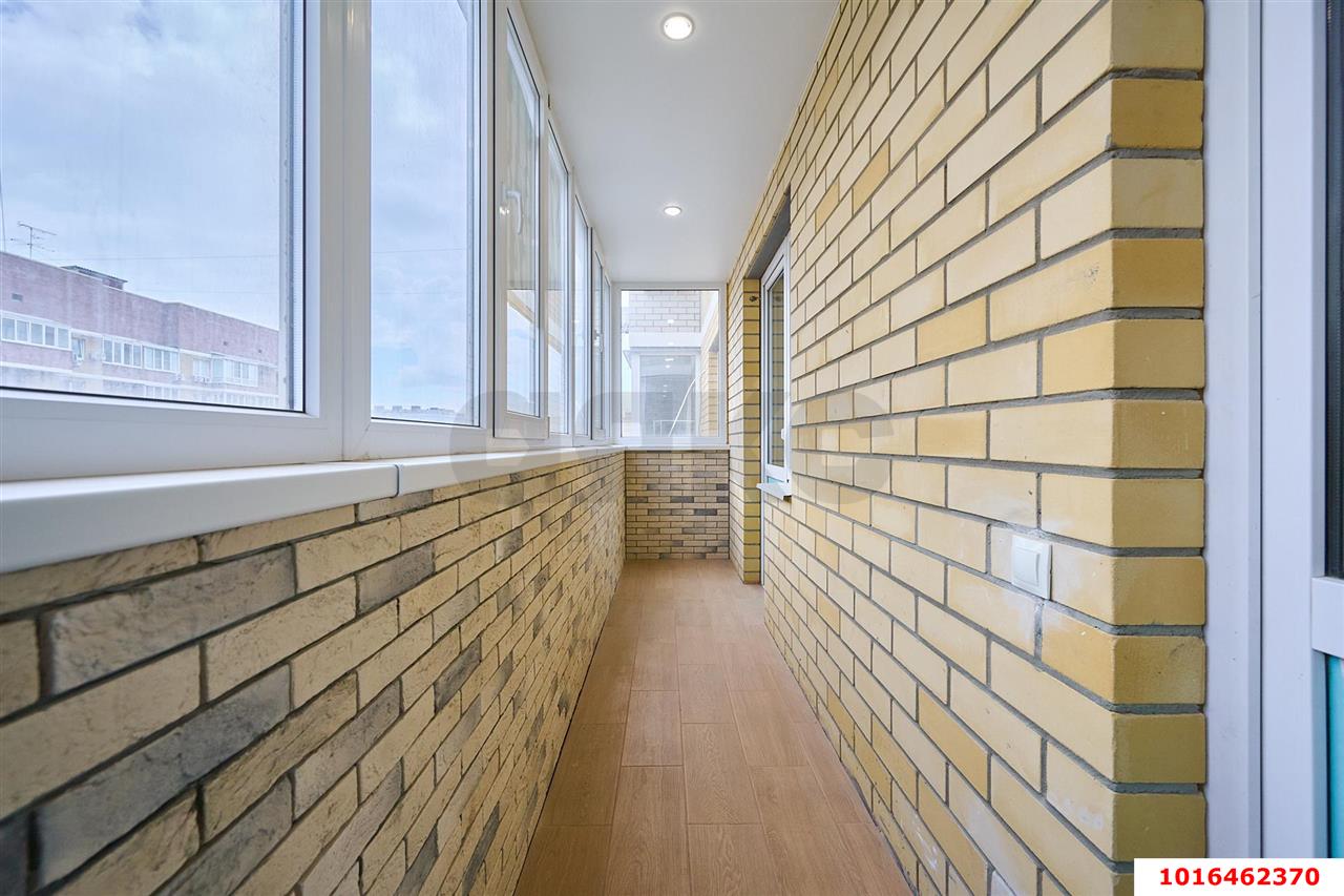 Фото №14: 3-комнатная квартира 75&nbsp;м², 15/17&nbsp;эт. - Краснодар, Прикубанский внутригородской округ, Музыкальный, ЖК Времена Года, мкр. имени Петра Метальникова, ул. Петра Метальникова, 5к1