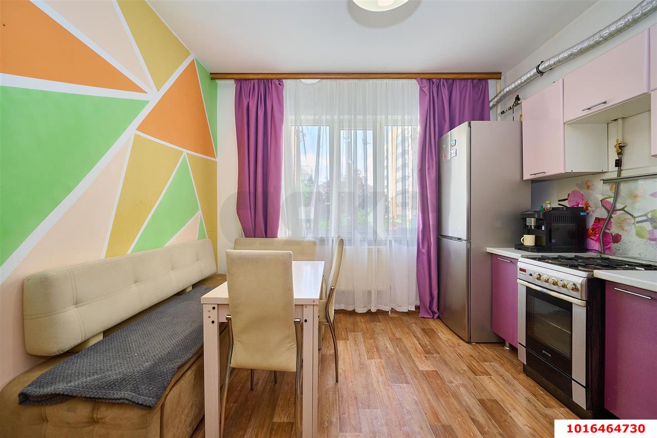 Фото №4: 2-комнатная квартира 60&nbsp;м², 1/5&nbsp;эт. - Яблоновский, мкр. ЖК Солнечный, ул. Солнечная, 55/1к12