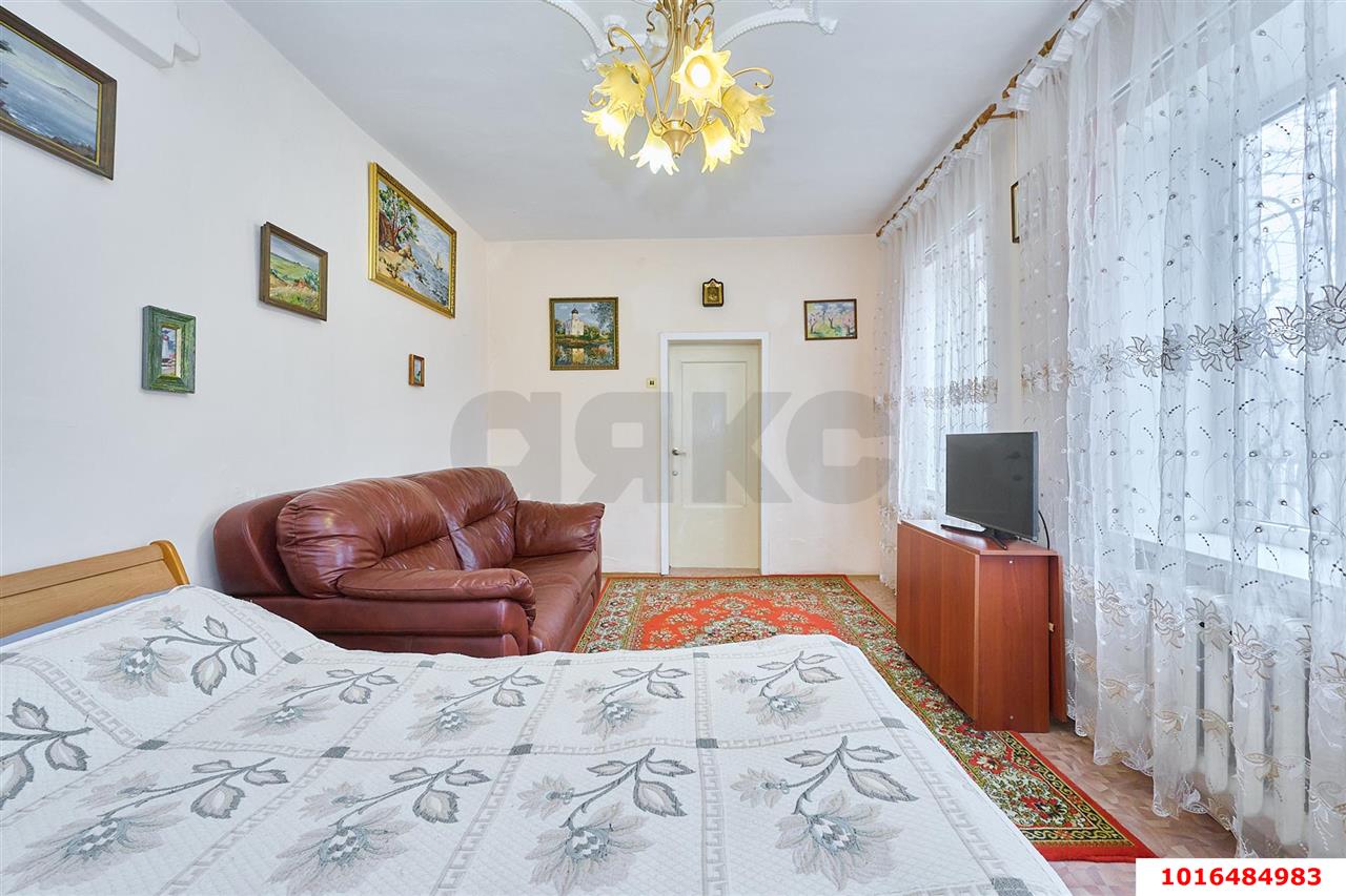Фото №2: Дом 120&nbsp;м² + 4.14&nbsp;сот., 1&nbsp;эт. - Краснодар, Прикубанский внутригородской округ, мкр. 9-й километр, ул. Сафонова, 27