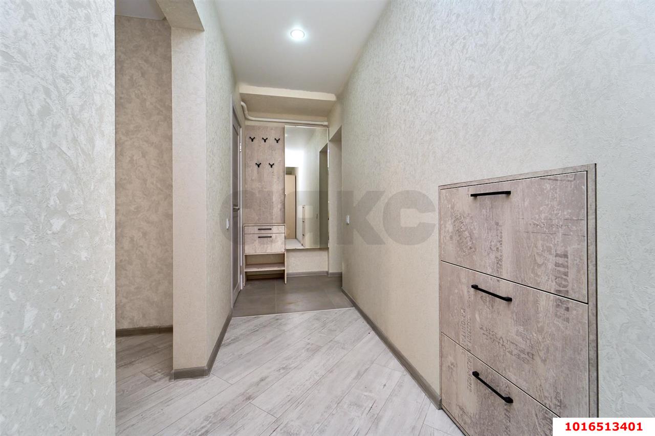 Фото №16: 3-комнатная квартира 57&nbsp;м², 1/2&nbsp;эт. - Краснодар, Прикубанский внутригородской округ, мкр. Фестивальный, ул. Гагарина, 188