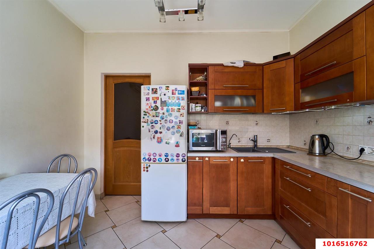 Фото №13: 2-комнатная квартира 74&nbsp;м², 1/8&nbsp;эт. - Краснодар, Прикубанский внутригородской округ, мкр. Восточно-Кругликовский, ул. Черкасская, 63