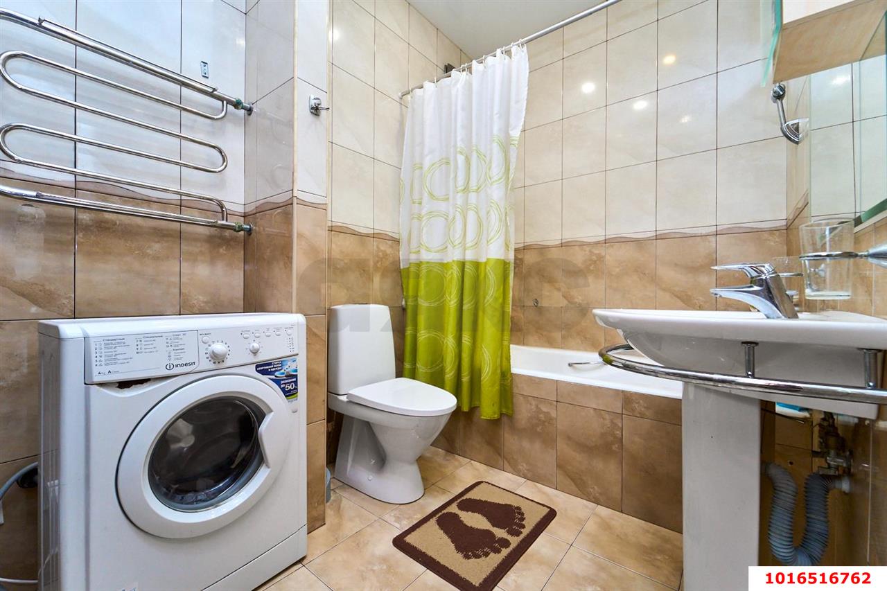 Фото №10: 2-комнатная квартира 74&nbsp;м², 1/8&nbsp;эт. - Краснодар, Прикубанский внутригородской округ, мкр. Восточно-Кругликовский, ул. Черкасская, 63