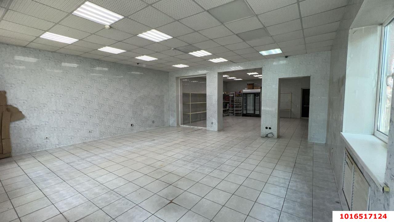 Фото №13: Дом 265&nbsp;м² + 3.8&nbsp;сот., 2&nbsp;эт. - Краснодар, Прикубанский внутригородской округ, мкр. Табачная Фабрика, ул. Первомайская, 45
