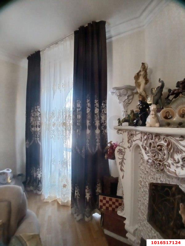 Фото №3: Дом 265&nbsp;м² + 3.8&nbsp;сот., 2&nbsp;эт. - Краснодар, Прикубанский внутригородской округ, мкр. Табачная Фабрика, ул. Первомайская, 45