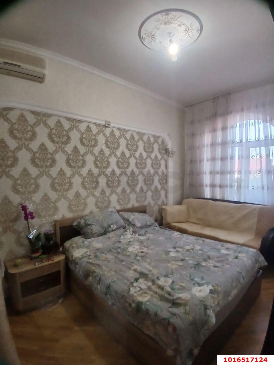 Фото №4: Дом 265&nbsp;м² + 3.8&nbsp;сот., 2&nbsp;эт. - Краснодар, Прикубанский внутригородской округ, мкр. Табачная Фабрика, ул. Первомайская, 45