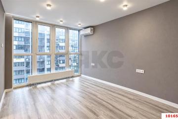 Фото №1: 2-комнатная квартира 60 м², 14/17 эт. - Краснодар, мкр. жилой комплекс Россинский Парк, ул. Командорская, 15/1